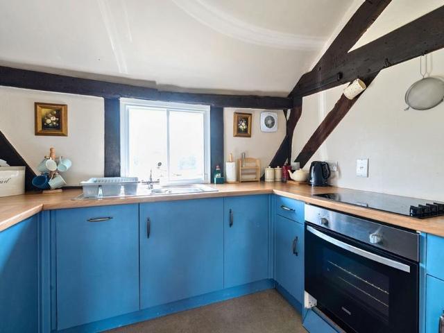 House for rent in Tillington Common