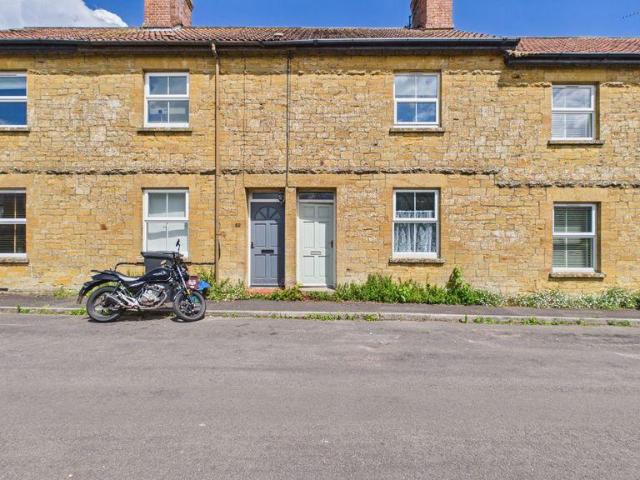 House for rent in Tintinhull, Somerset