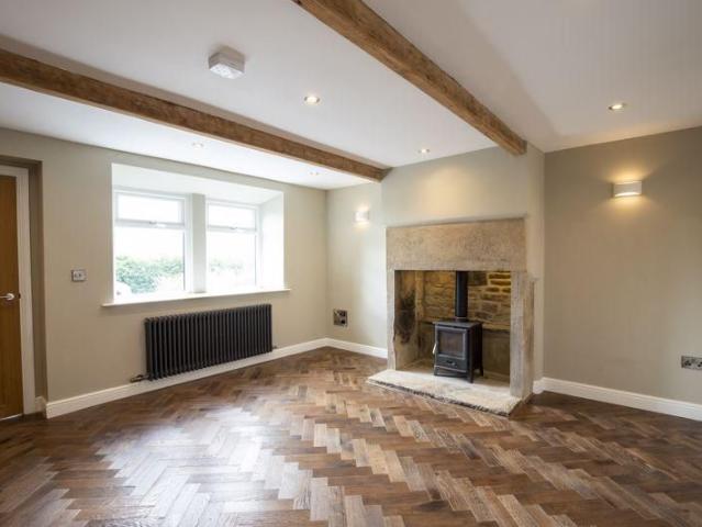 House for rent in Ripponden, Calderdale