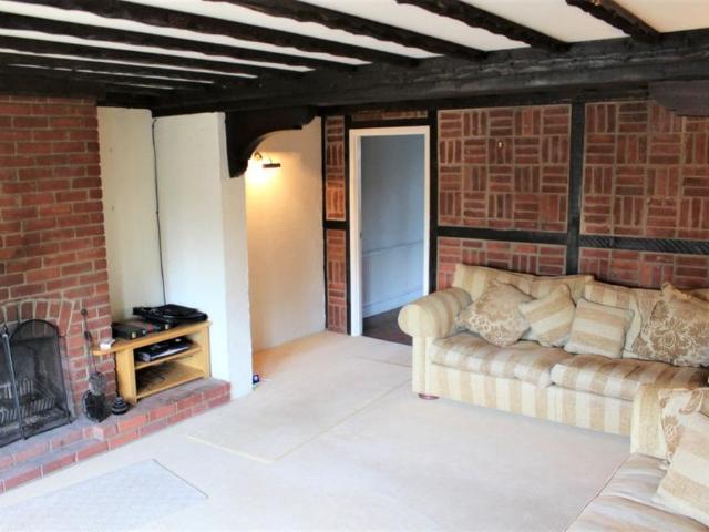 House for rent in Navestock Side, Essex