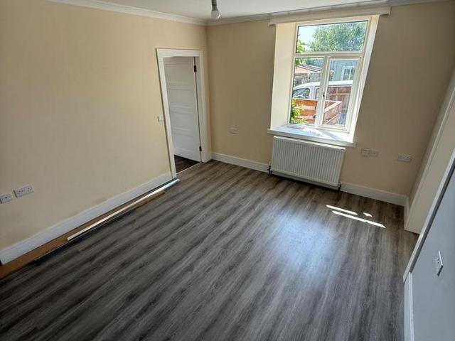 House for rent in Bishopton, Scotland
