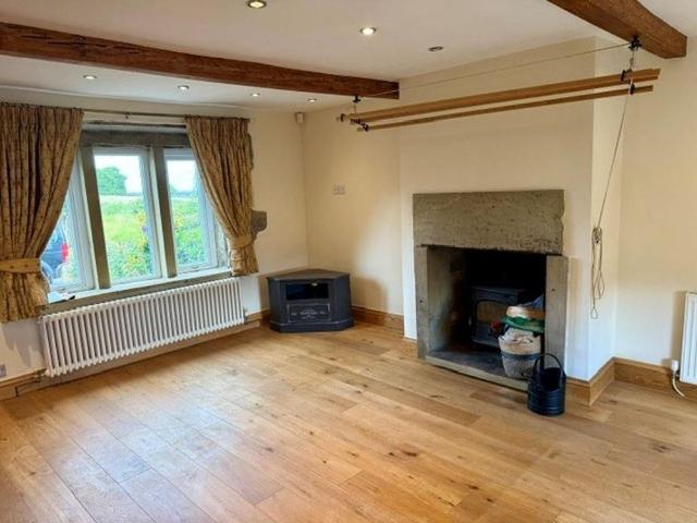 House for rent in Shelf, West Yorkshire
