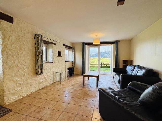 House for rent in Carmarthen, Wales