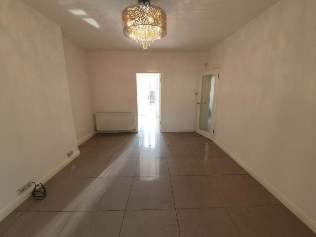 House for rent in Linthouse, Scotland