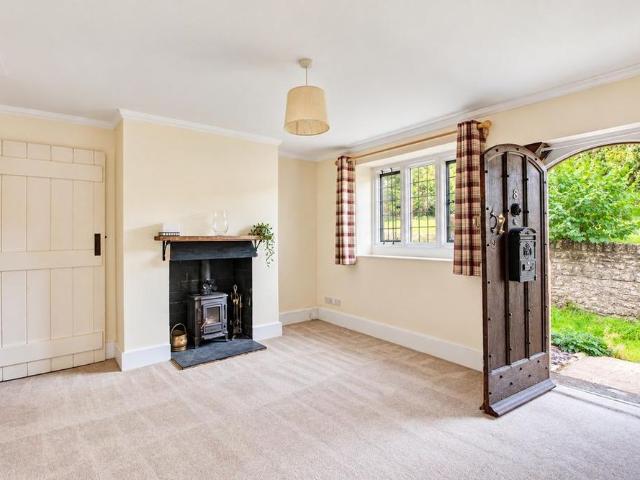 House for rent in Barrow Gurney, North Somerset