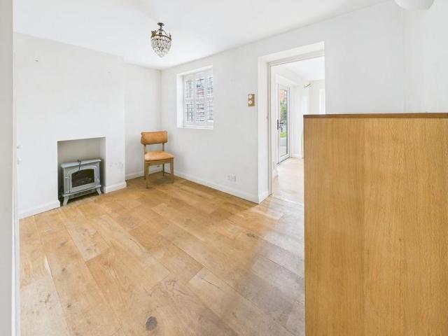 House for rent in Fishersgate, West Sussex