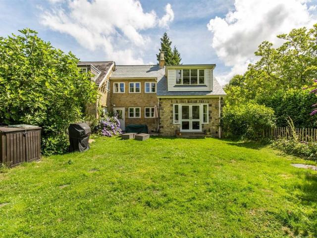 House for rent in Hillview, Surrey