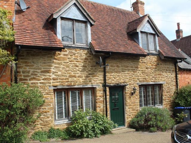 House for rent in Badby, Northamptonshire