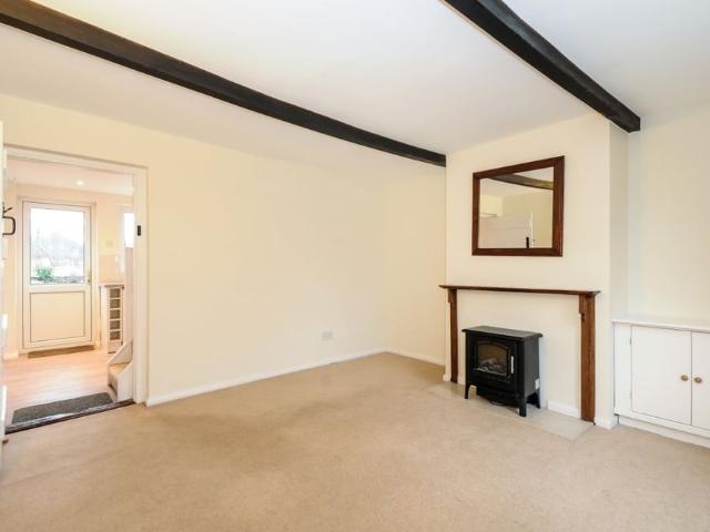 House for rent in Hatching Green, Five Acres