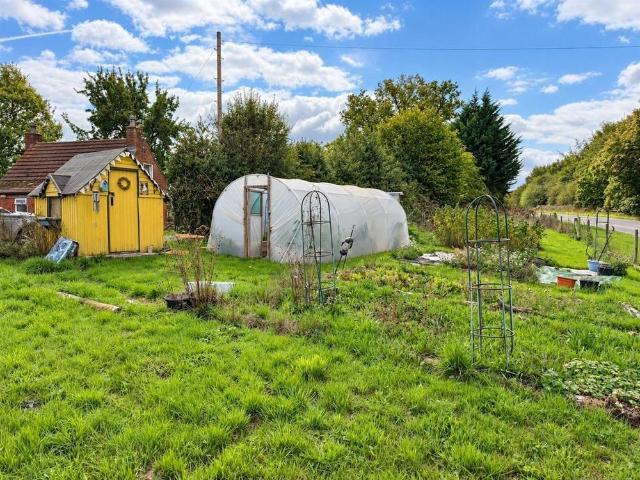 House for rent in Hightown, Wrexham