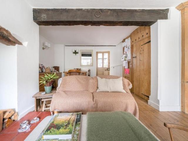 House for rent in Burchett's Green