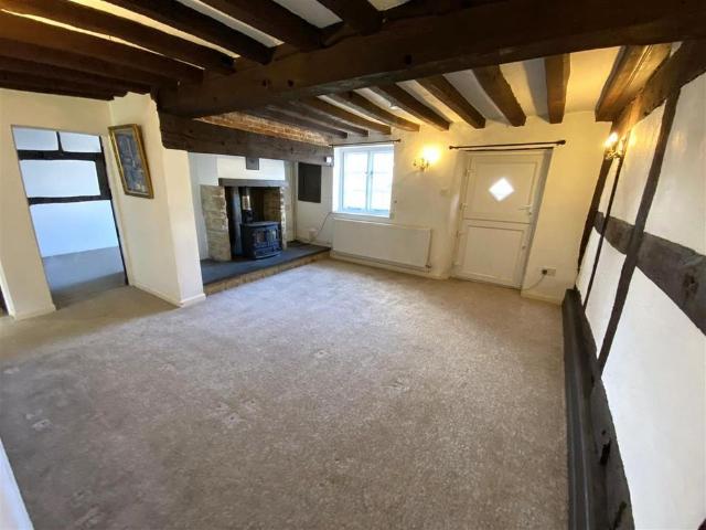 House for rent in Compton, Froggatt