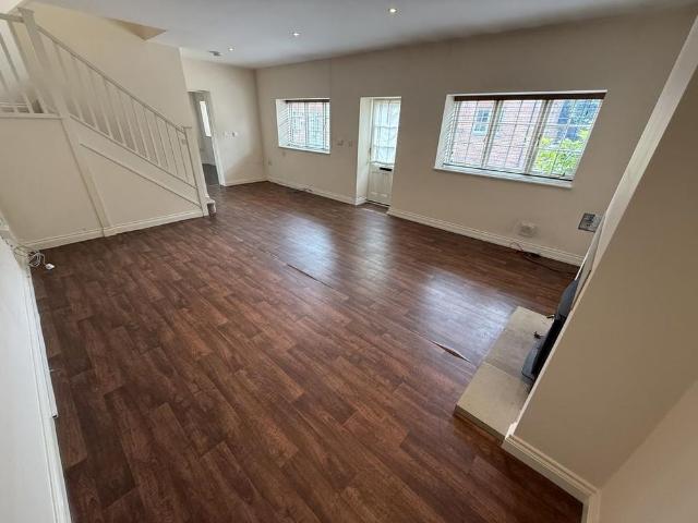 House for rent in Studham, Bedfordshire