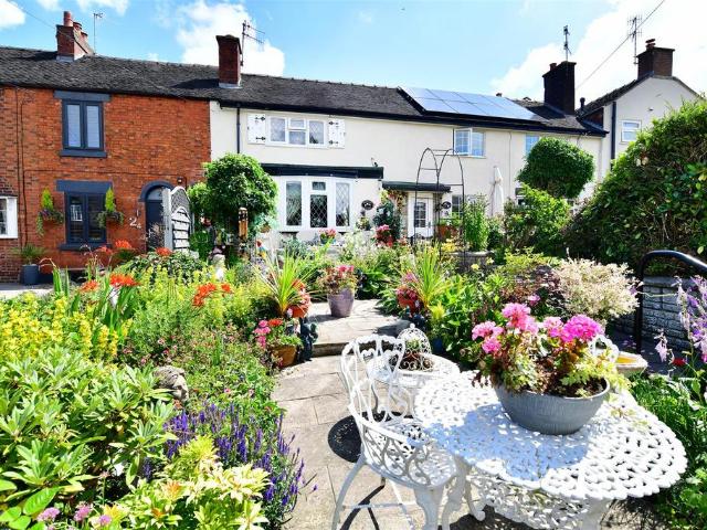 House for rent in Kingsley Moor, Staffordshire
