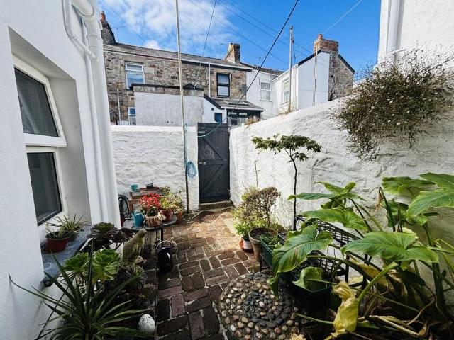 House for rent in Treneere, Penzance
