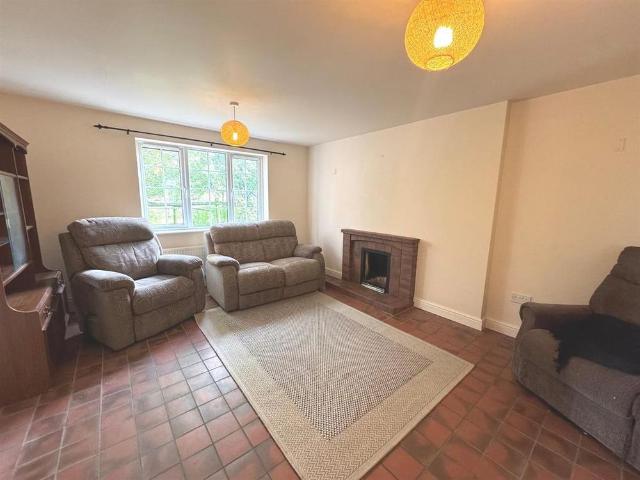 House for rent in Bradnop, Staffordshire Moorlands