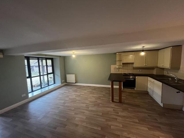 House for rent in Easton-in-gordano, North Somerset