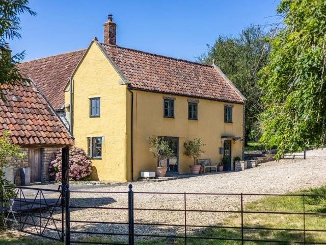 House for rent in Pilton