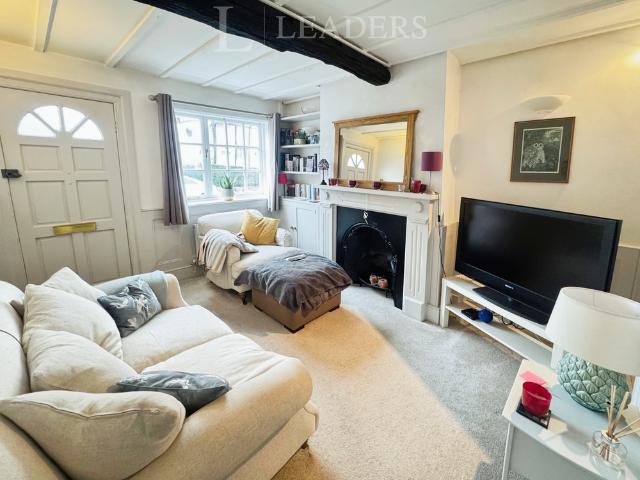 House for rent in Castle Green, Green Close