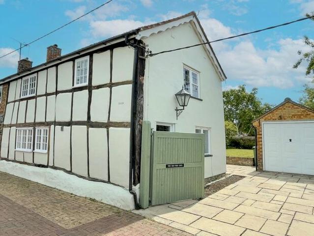 Apartment for rent in Longwick, Buckinghamshire