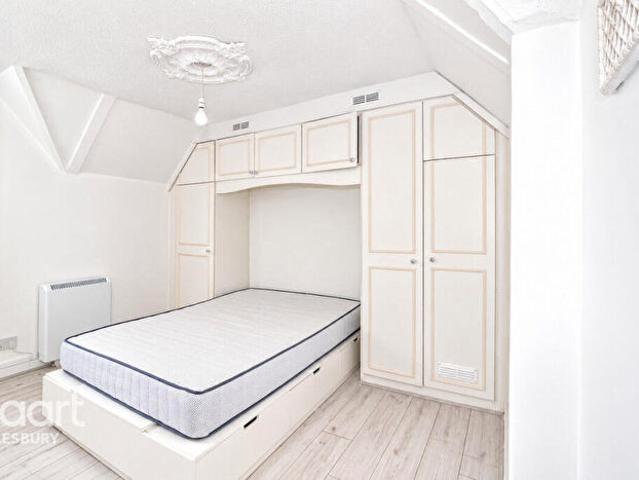 Apartment for rent in Dinton, Buckinghamshire