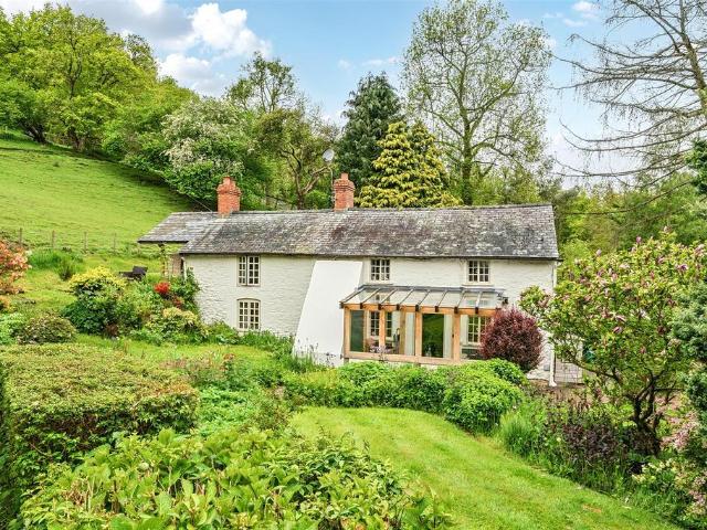 House for sale in Llansilin, Wales