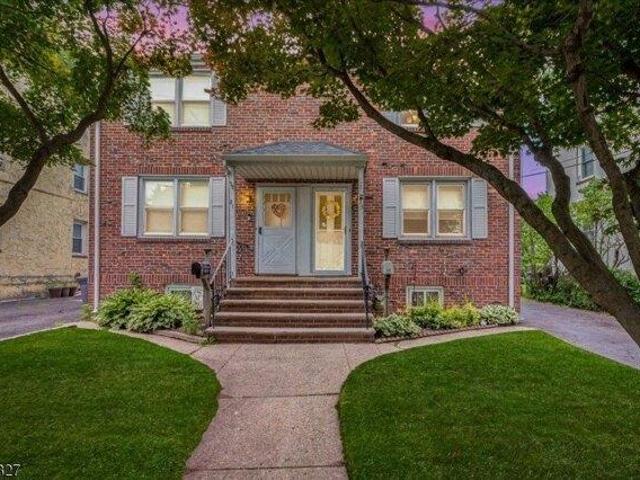 House for sale in Cranford, New Jersey