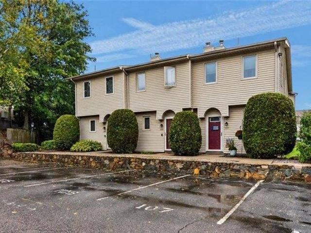 House for sale in Thornton, Cranston