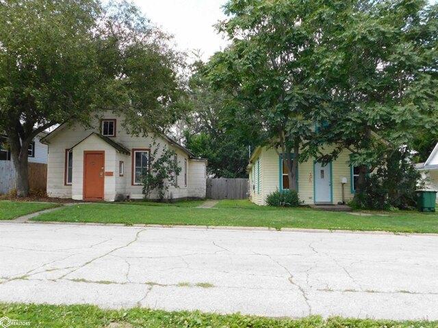 House for sale in Creston, Iowa