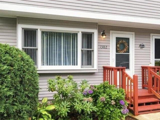 House for sale in Cumberland, Rhode Island