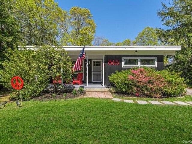 House for sale in Argyle, New York
