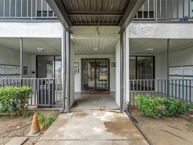 Condo for sale in Dallas, Texas