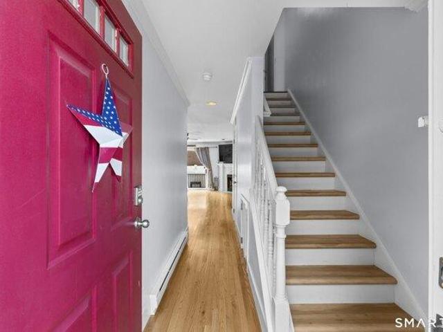 House for sale in Danbury, Connecticut