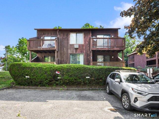 Condo for sale in Danbury, Connecticut