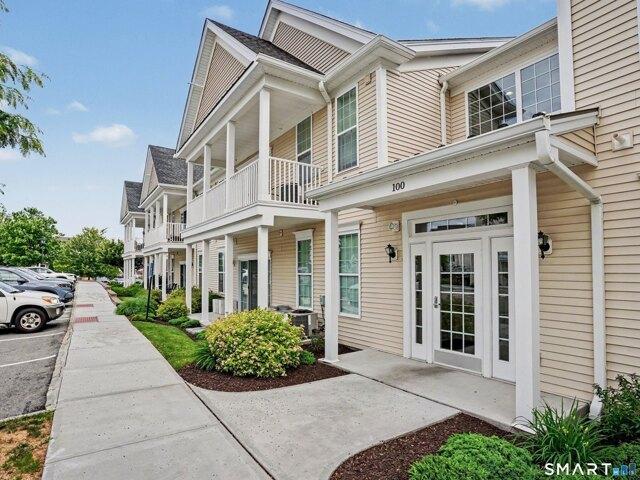 Condo for sale in Danbury, Connecticut