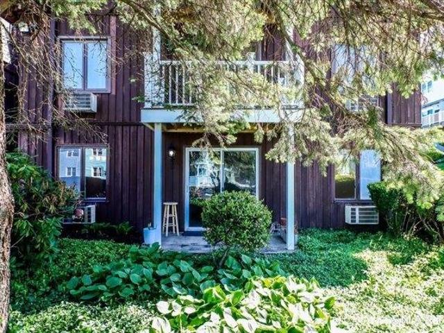 Condo for sale in Danbury, Connecticut