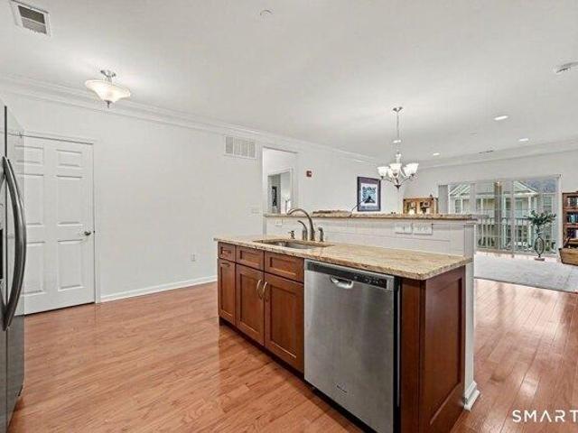 Condo for sale in Danbury, Connecticut