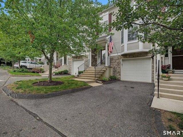 House for sale in Danbury, Connecticut
