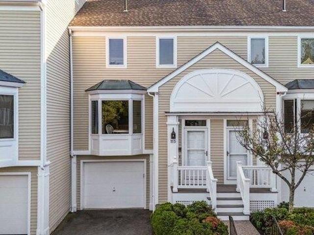 Condo for sale in Danvers, Massachusetts