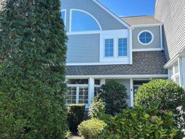 House for sale in Noroton Heights, Darien