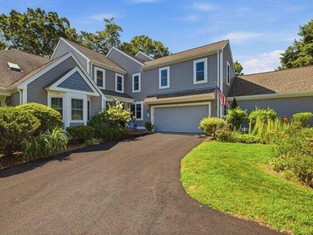 Condo for sale in Dartmouth, Bristol County