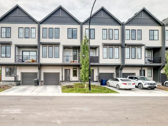 House for rent in South Point, Airdrie