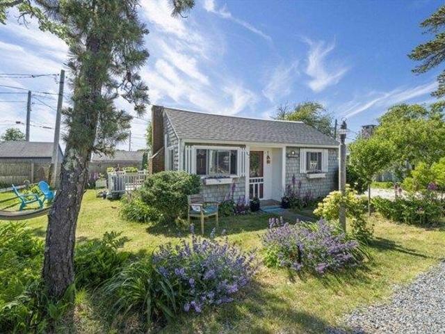 Condo for sale in Dennis, Massachusetts