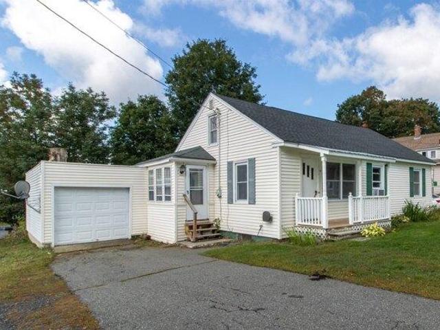 House for sale in Derby Line, Derby