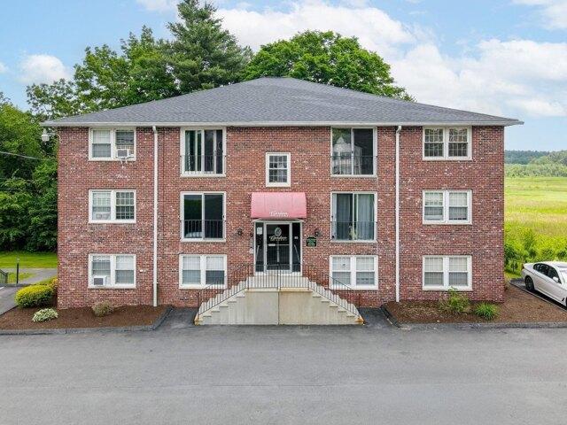 Condo for sale in New Hampshire