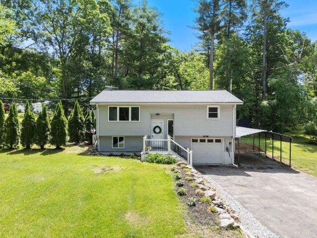 House for sale in New Hampshire