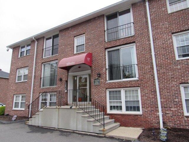 Condo for sale in Garden Meadows, Derry