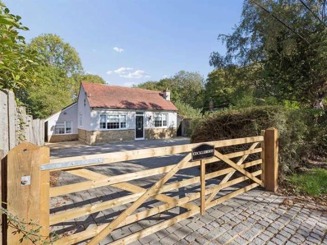 Bungalow for sale in Yorkletts, Canterbury