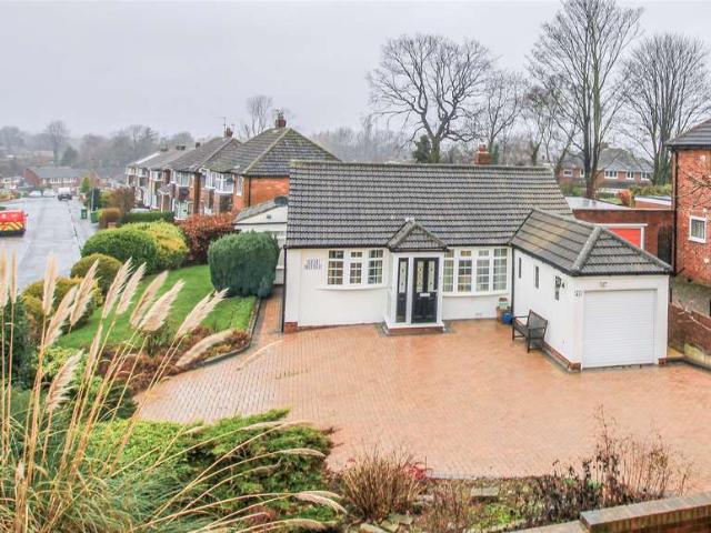Bungalow for sale in West Yorkshire