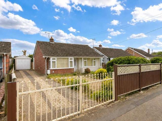 Bungalow for sale in Chedburgh, Suffolk